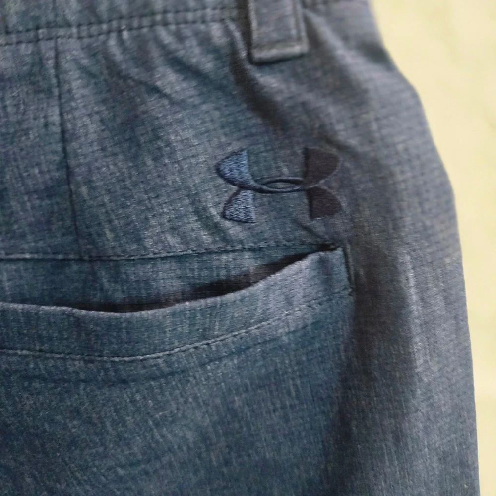 Under Armour HeatGear Mens Golf‎ Shorts Navy Blue Heather Loose Fit Size 30
